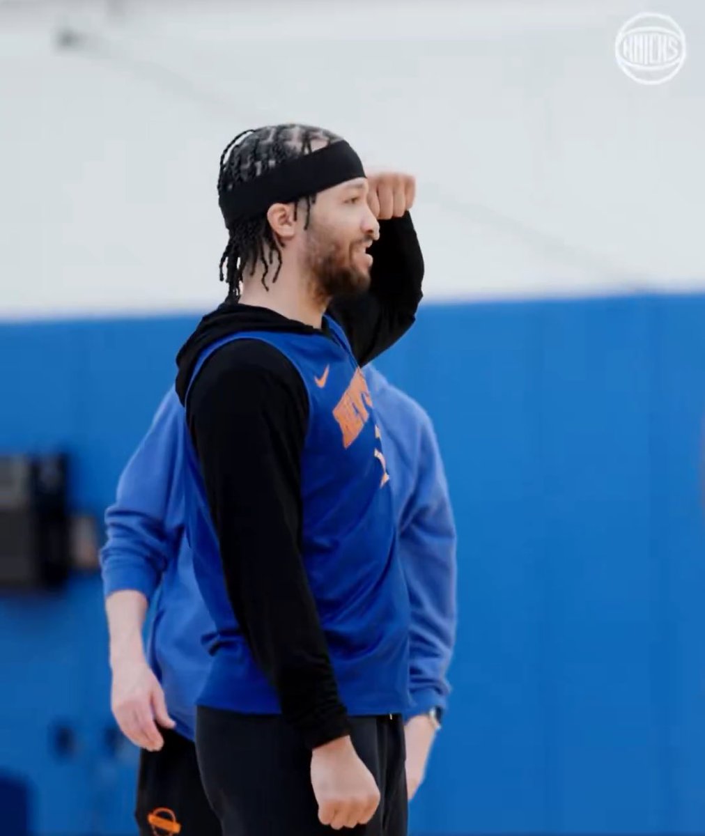 non-binary jalen brunson tweet media