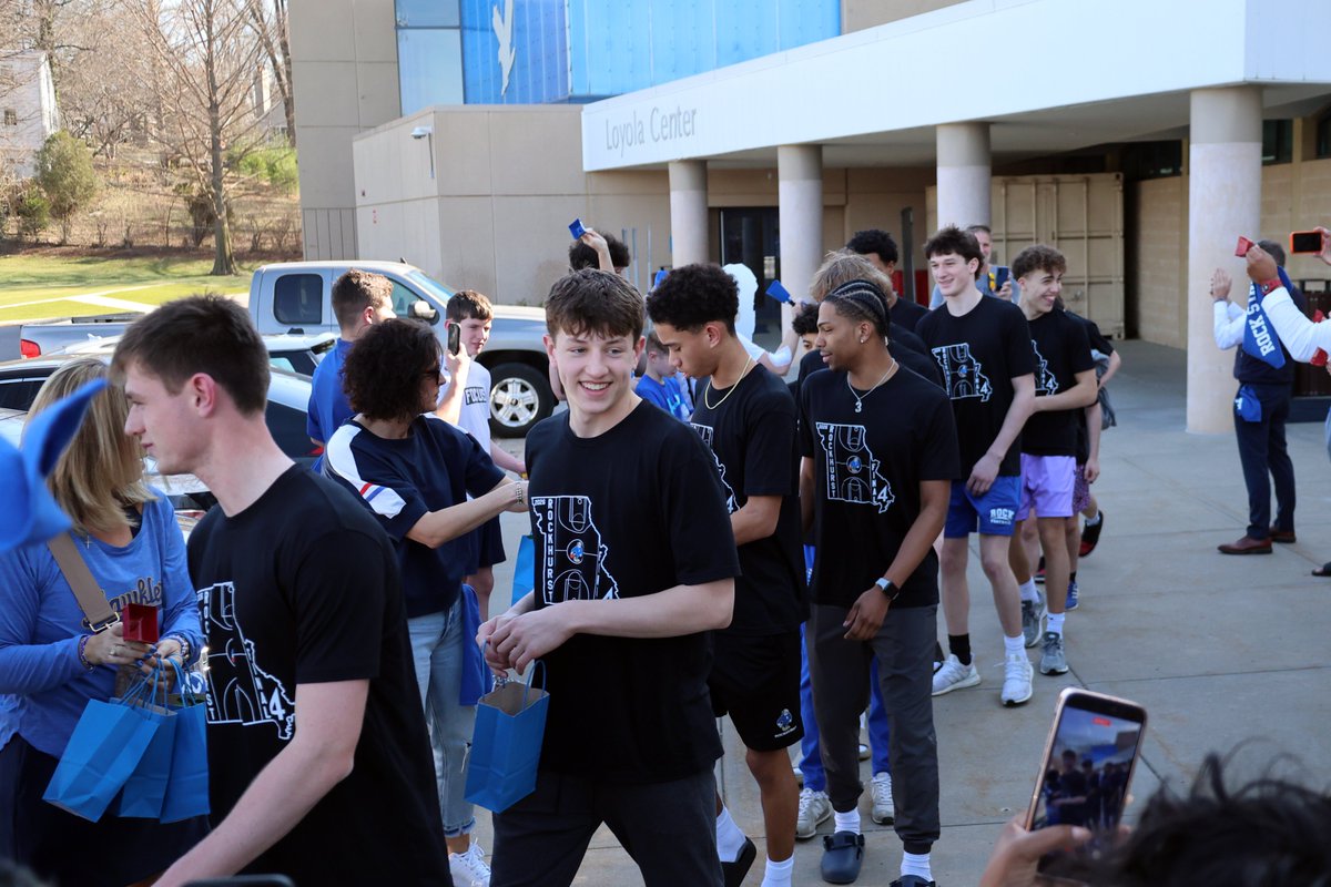 Rockhurst HS Athletics tweet media