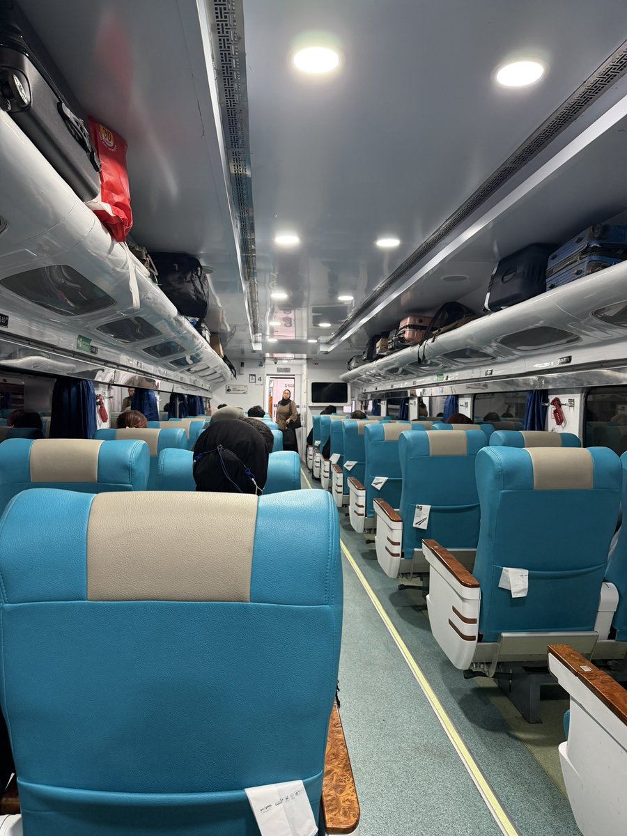 giva here heheh tweet media