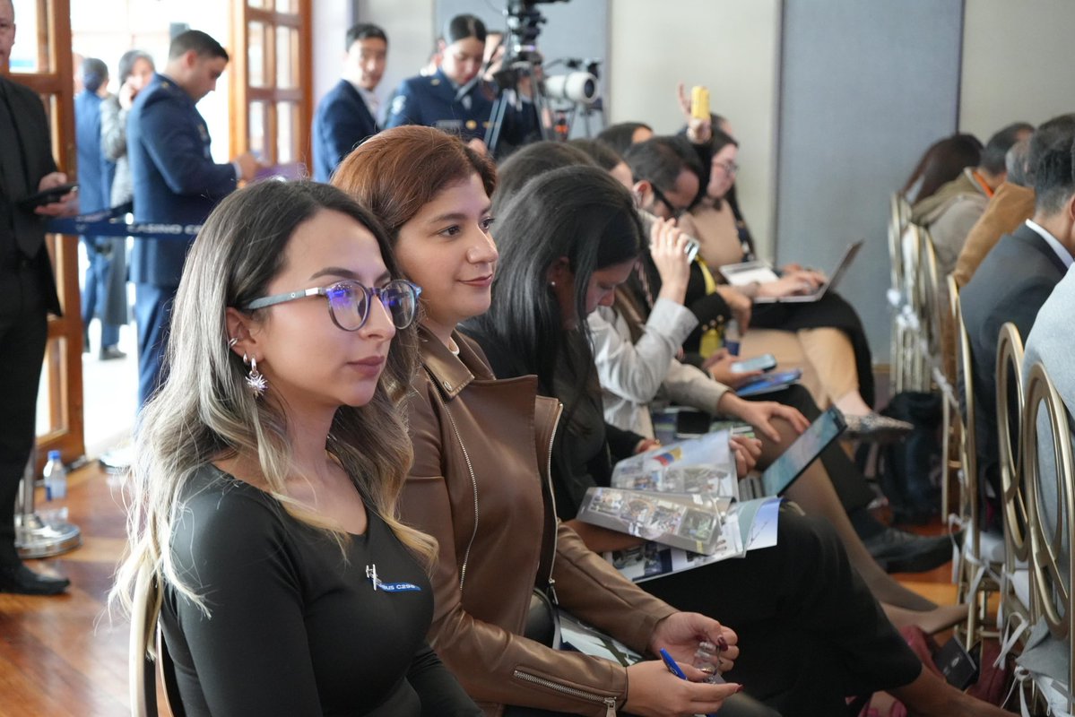 Aeronáutica Civil tweet media