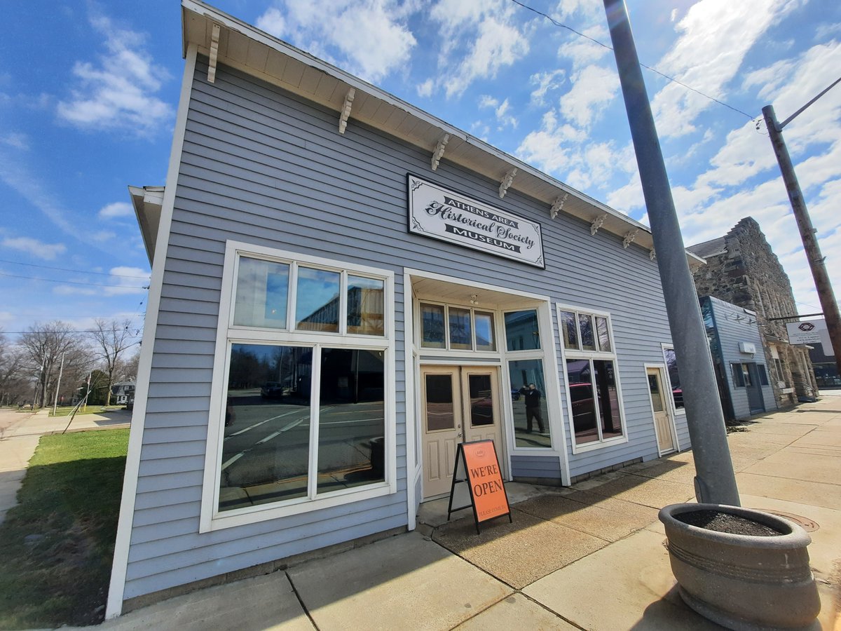 Library of Michigan tweet media