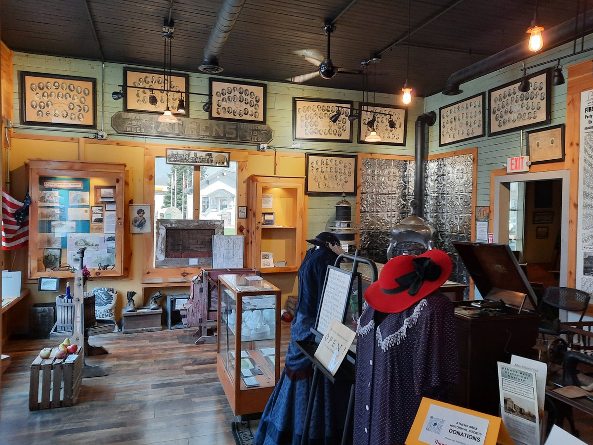 Library of Michigan tweet media