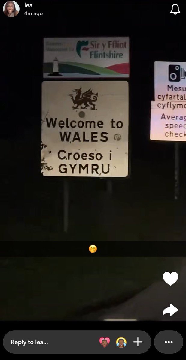 GetUpdated tweet media