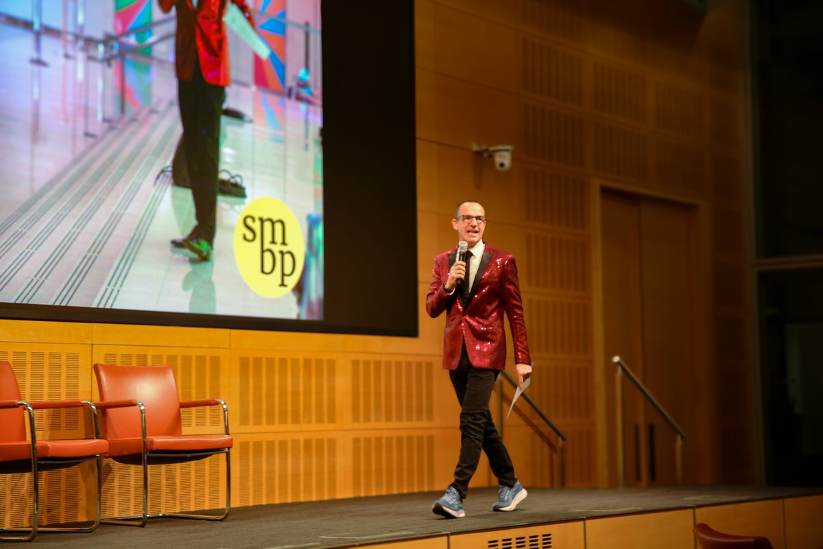 Martin Lewis tweet media