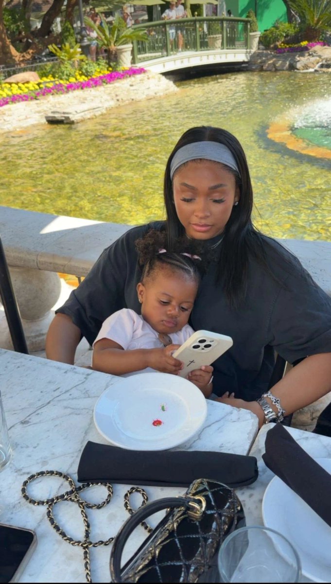 Bhadboi Blessed🍂🌱 tweet media