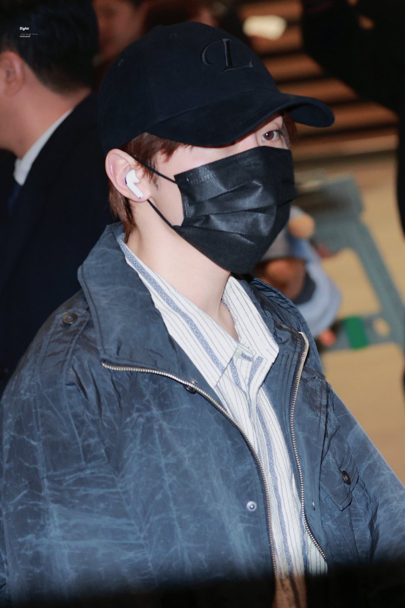 𝑠𝑖𝑔ℎ𝑡 tweet media