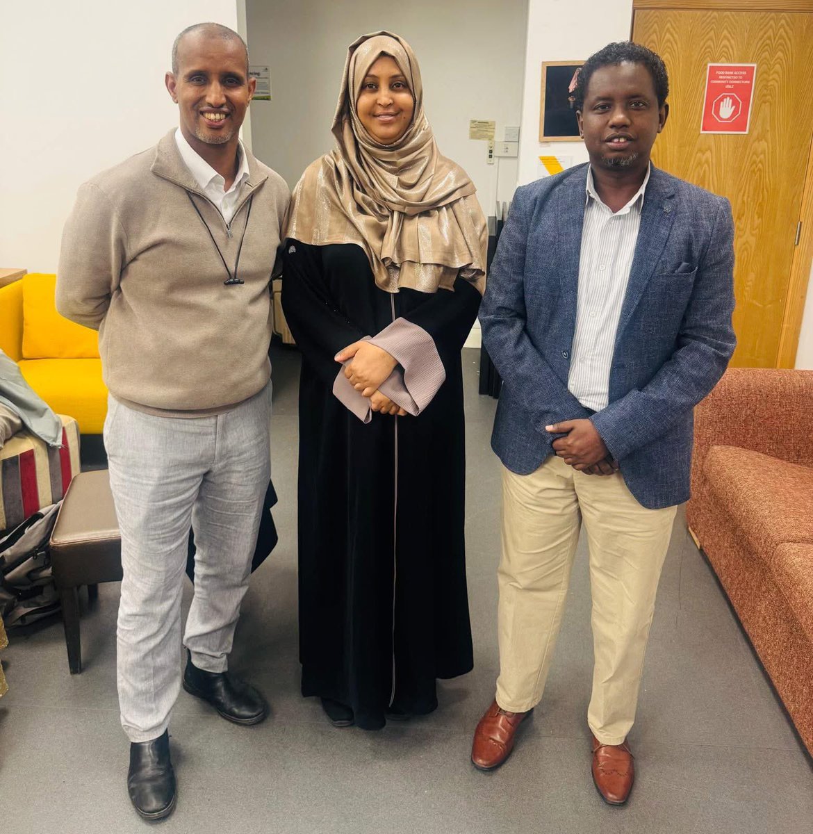 M.M. Dhoore tweet media