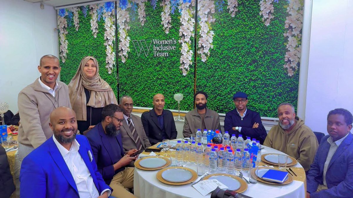 M.M. Dhoore tweet media