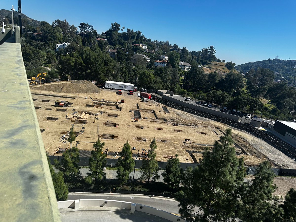 Inside Universal tweet media