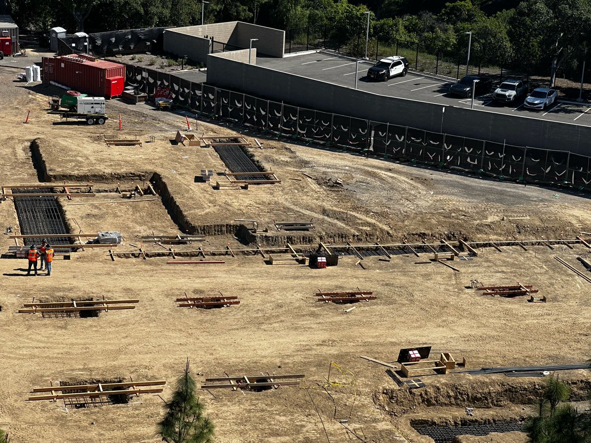 Inside Universal tweet media