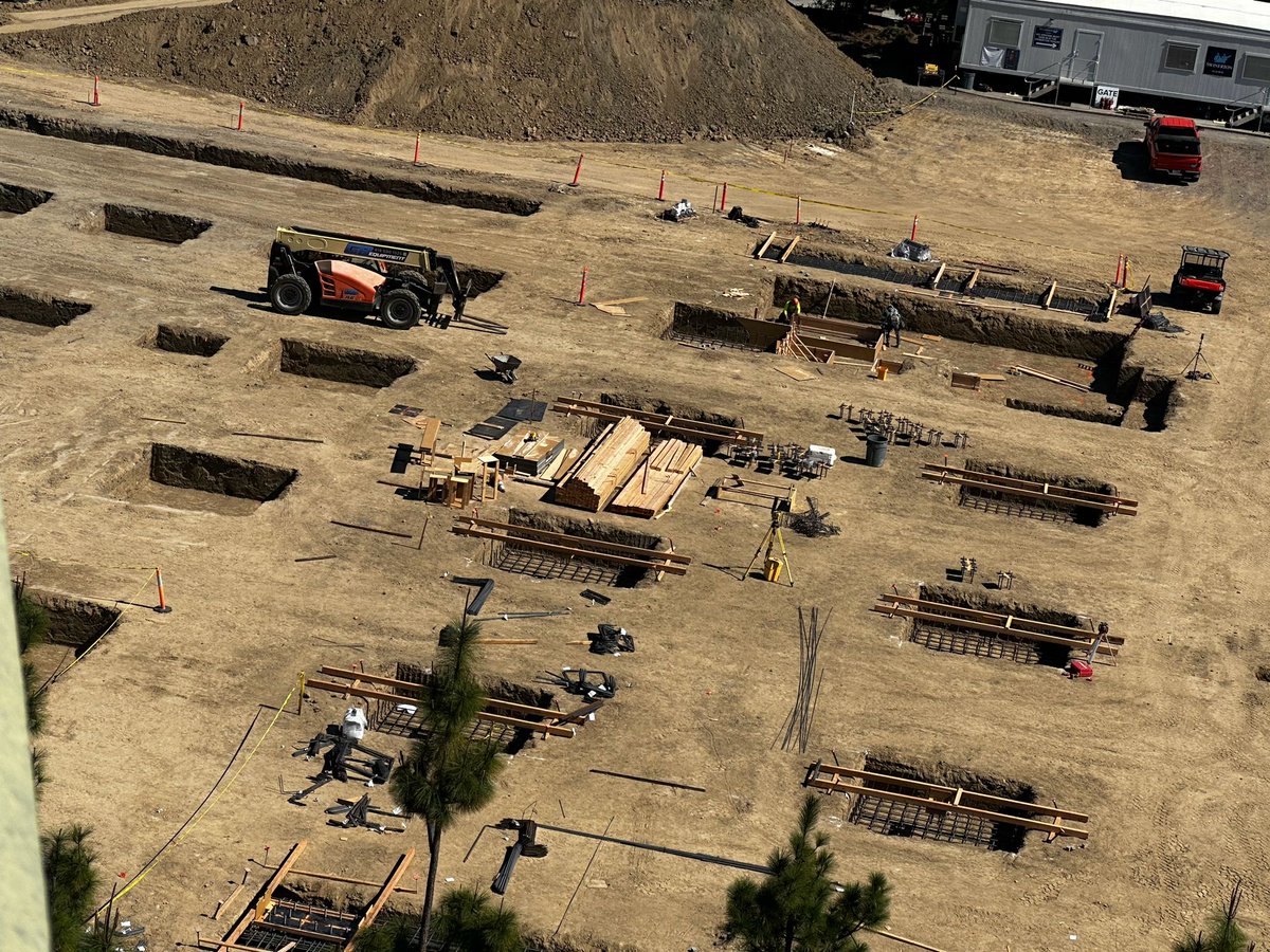 Inside Universal tweet media