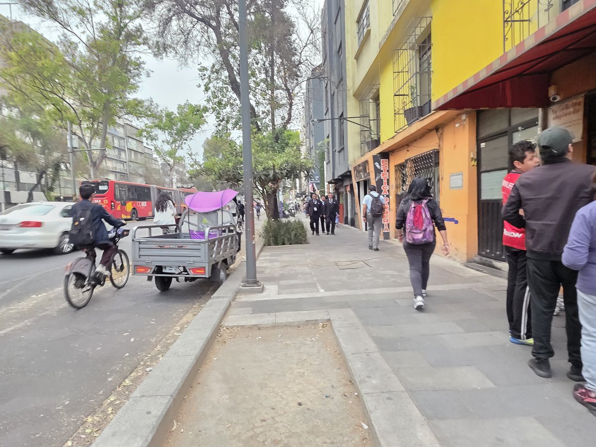 EleU EleU tweet media