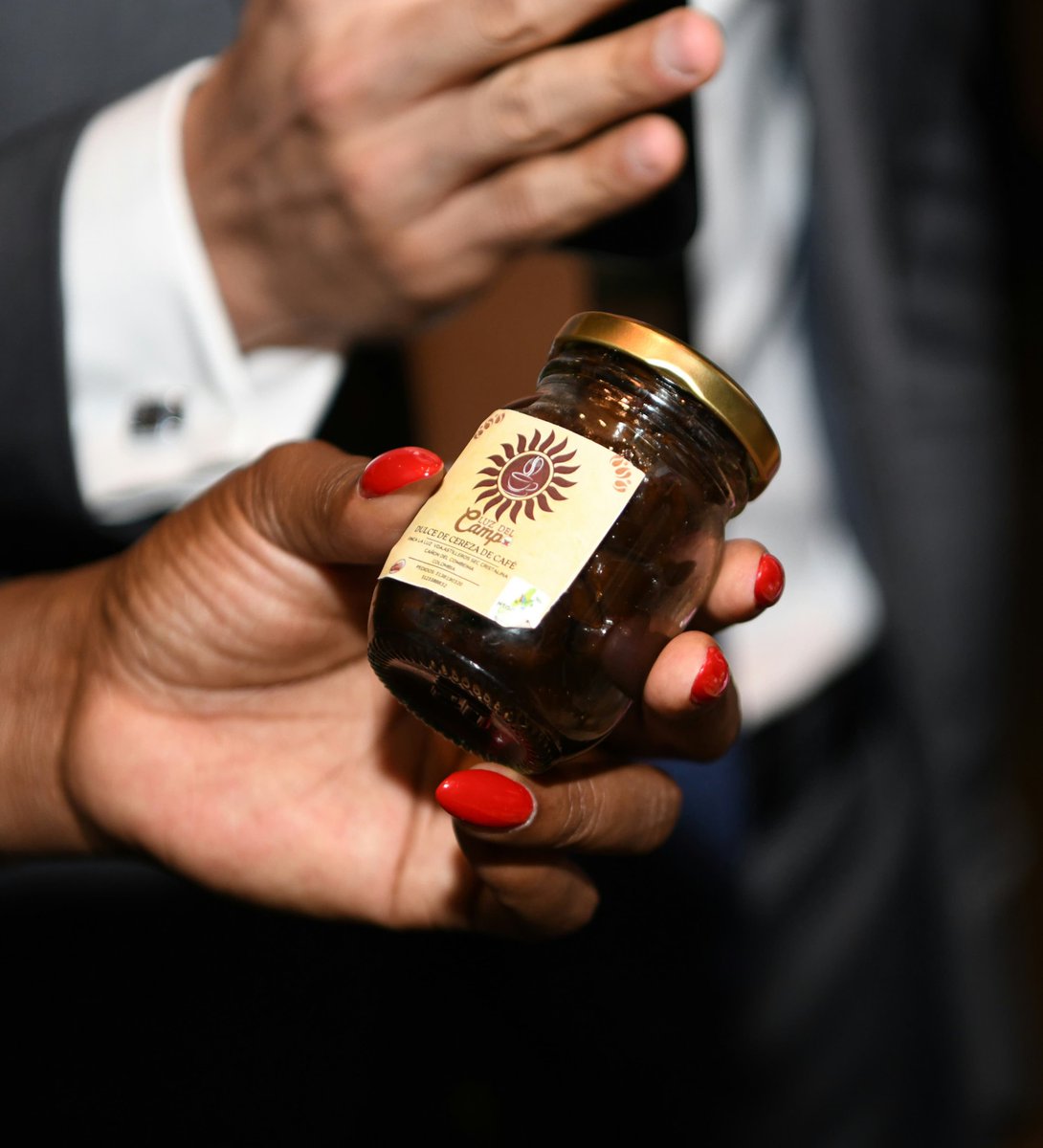 SONTAGA MAPAYA_KOBE tweet media