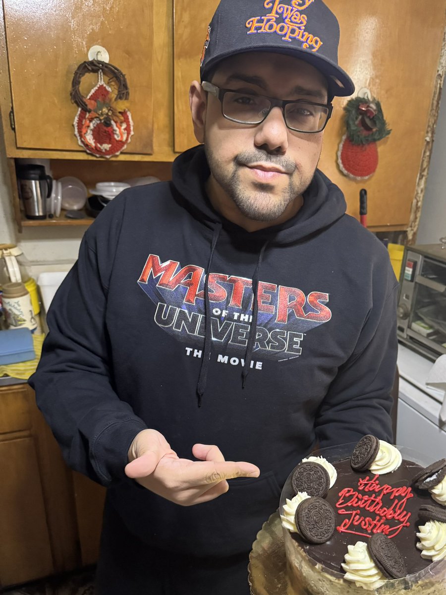 Justin J. Lopez tweet media