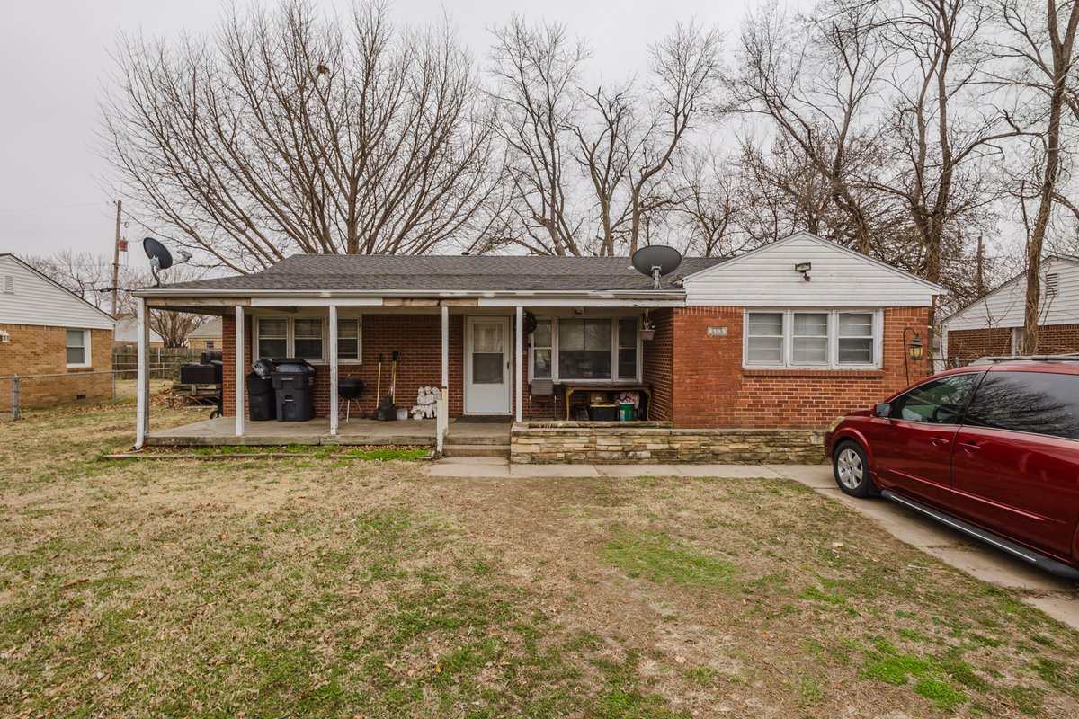 McCurdy Real Estate & Auction tweet media