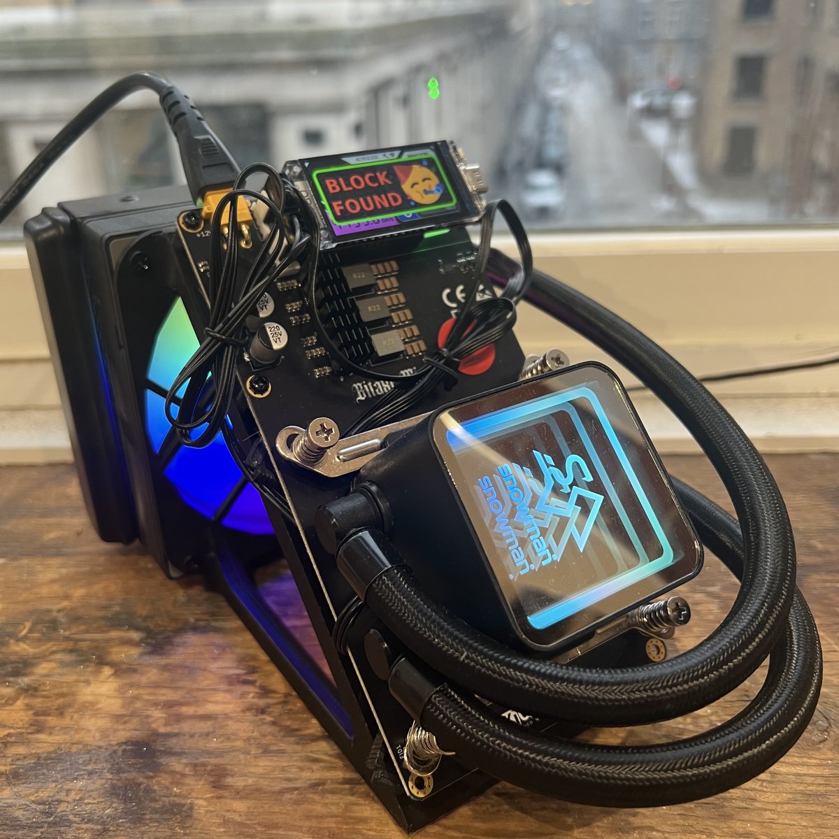 HeliumDeploy tweet media