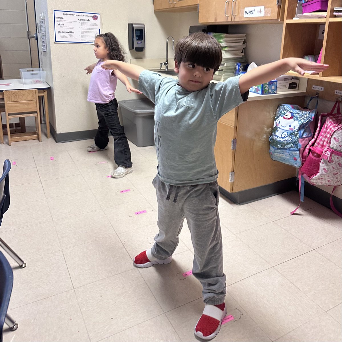 Mari Gill ✨ tweet media