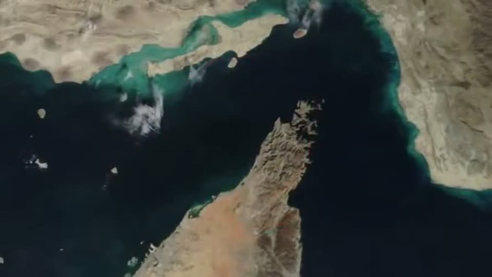 A Man Of Memes tweet media