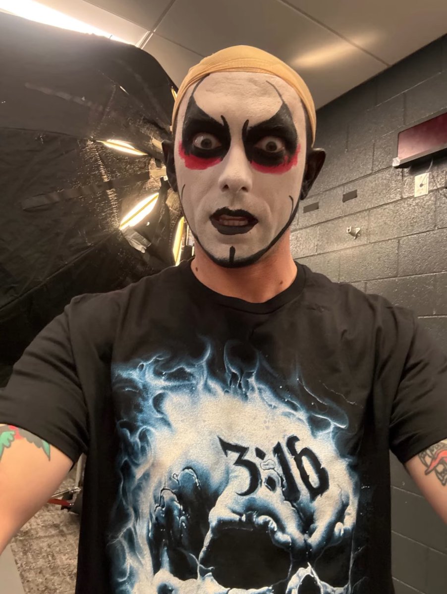 WrestlingWorldCC tweet media