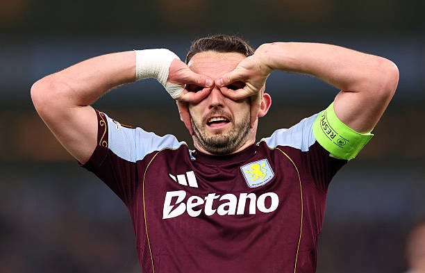 Holtecast tweet media