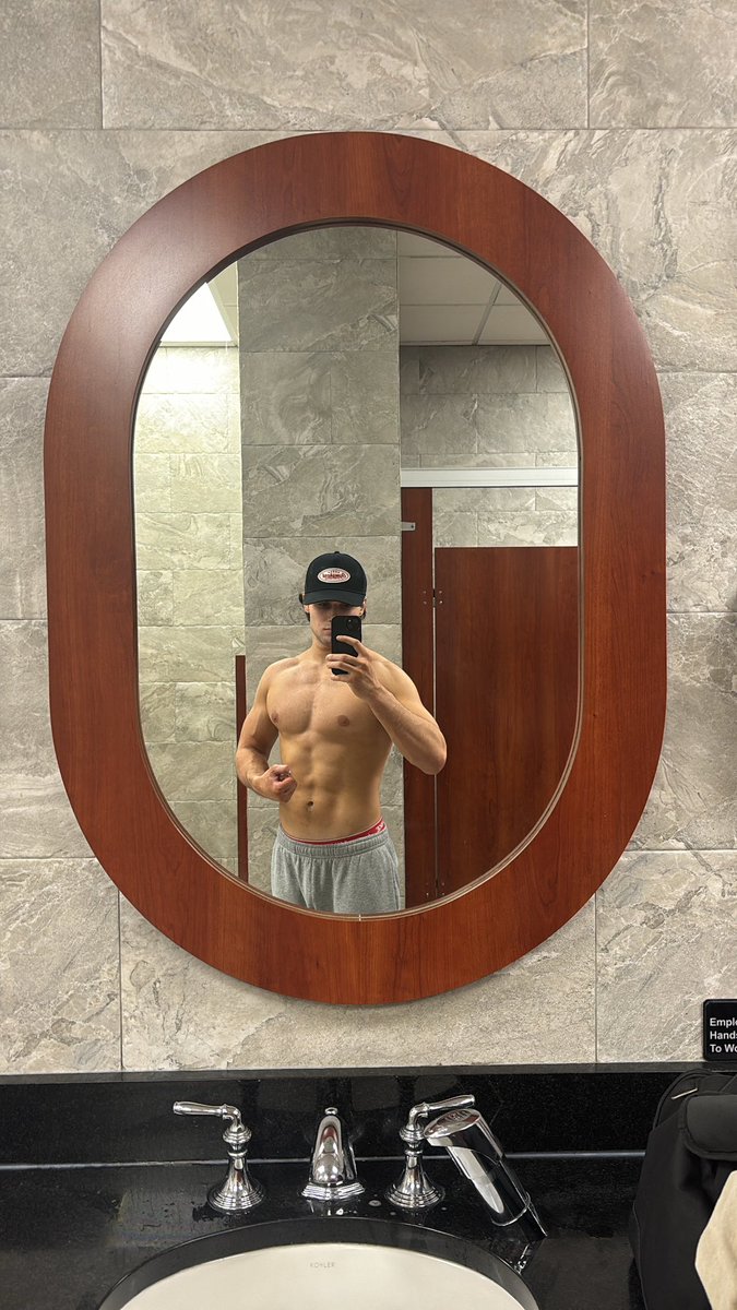 Anthony Vecchio tweet media