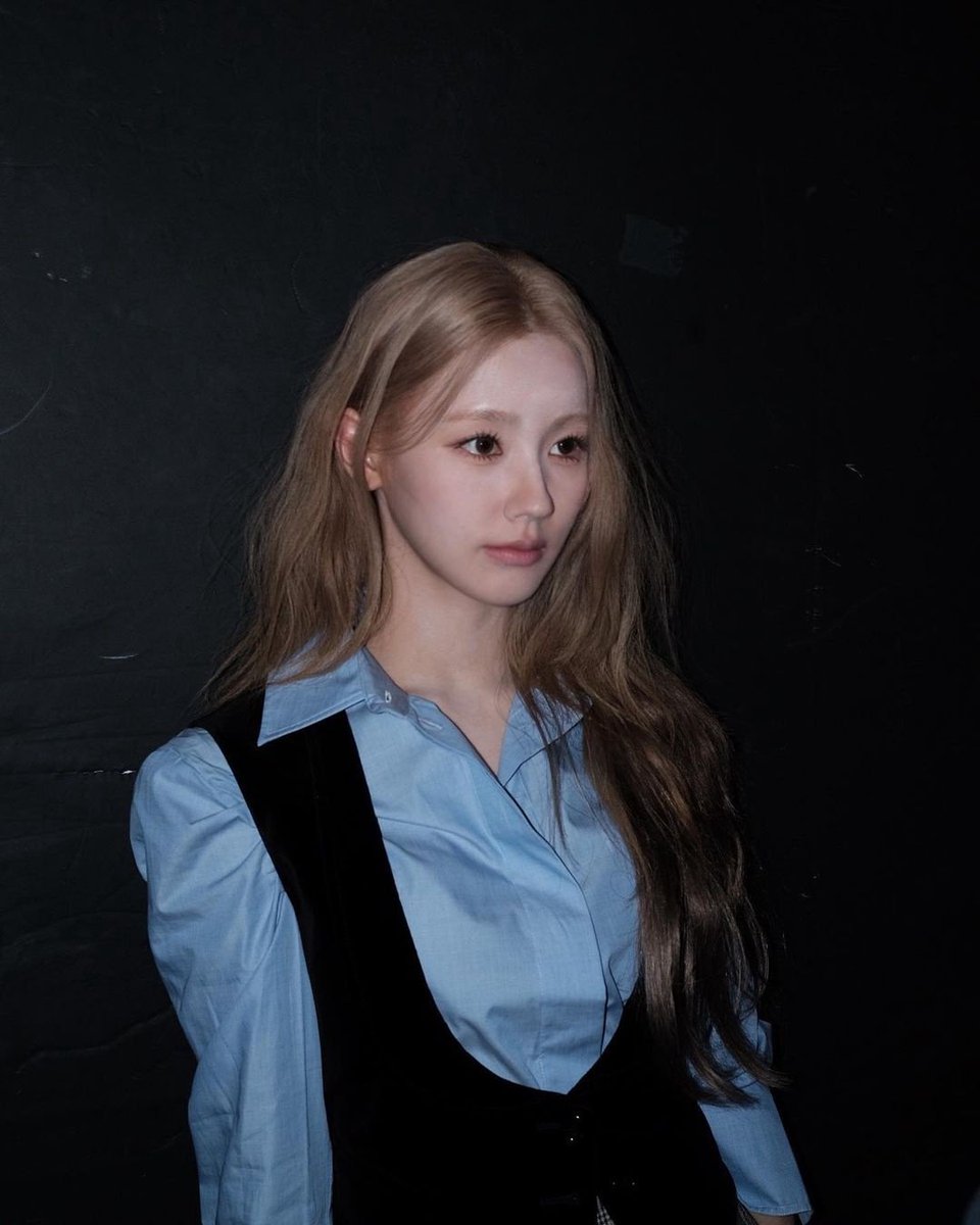 r𝕚na ｡ ︎✺ 𝕚s 𝕥♡mbo͞y ! tweet media
