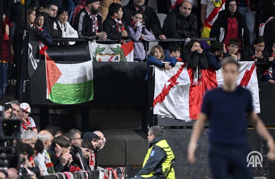 Daktilock tweet media