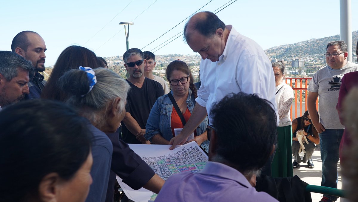 Iván Poduje tweet media