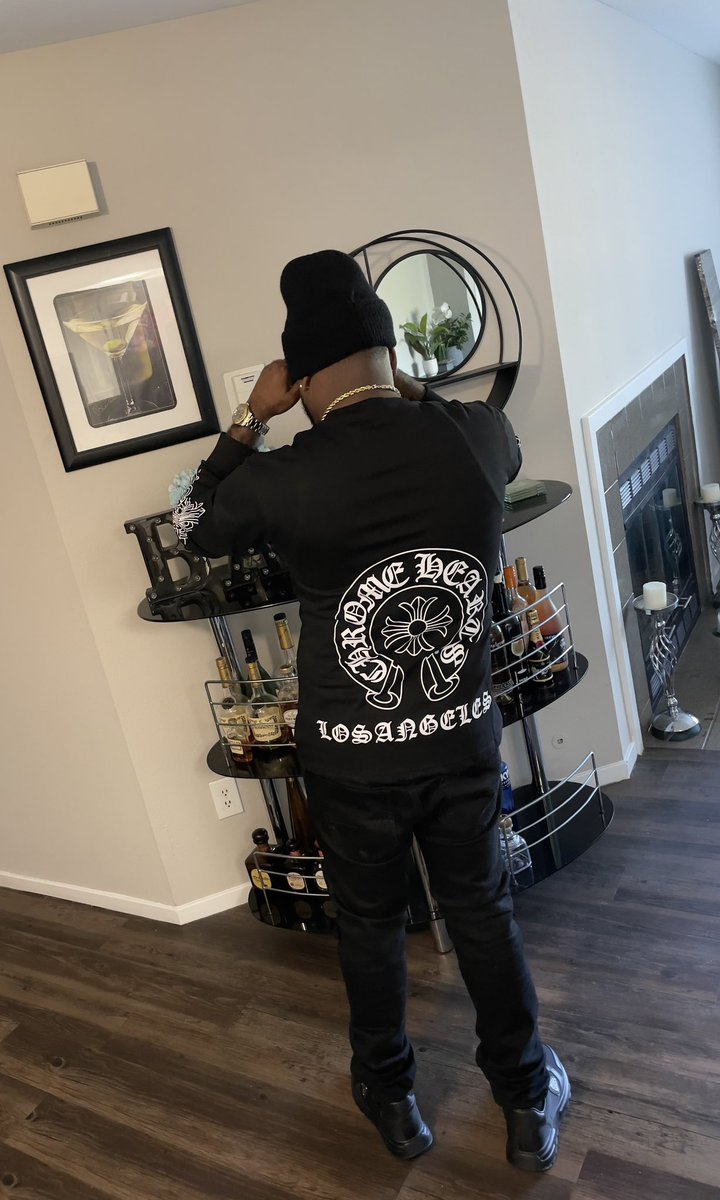 Double D tweet media