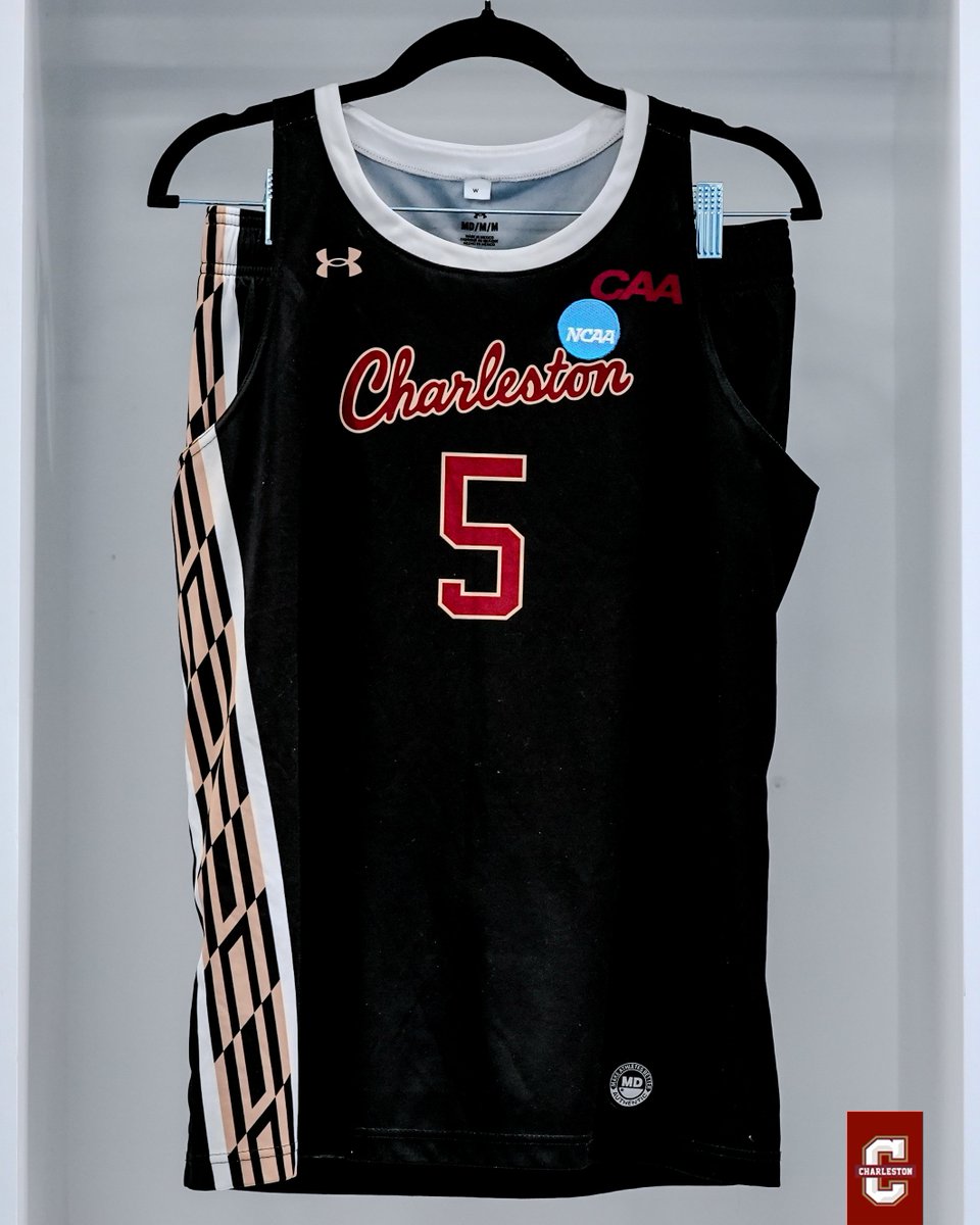 Charleston Women’s Hoops tweet media