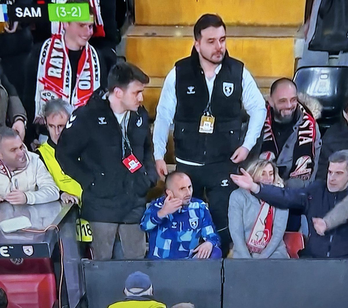 yacine adli tweet media