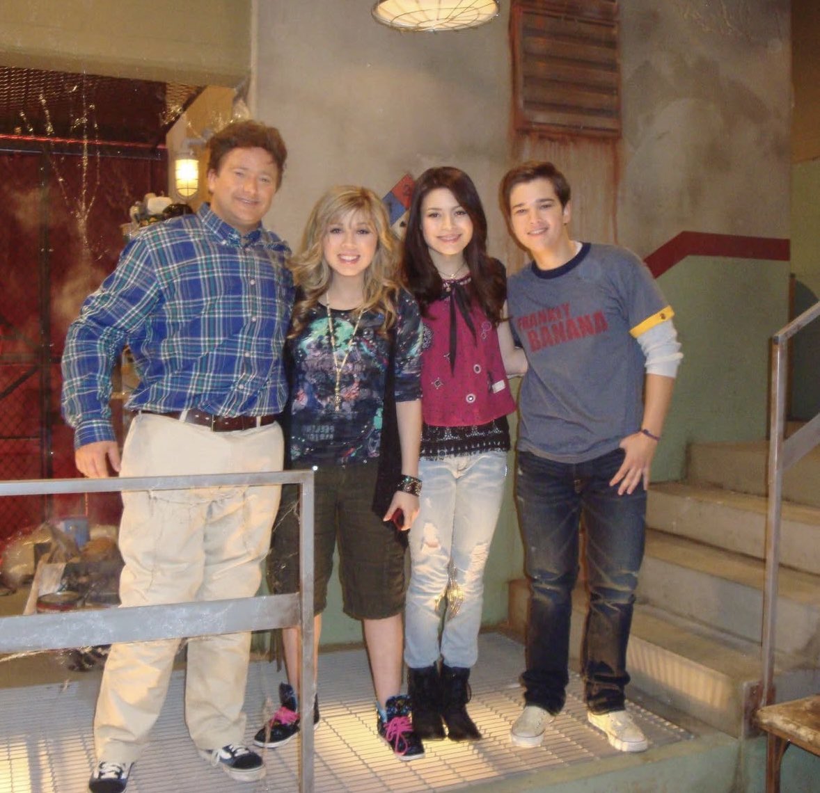 Childhood Source tweet media