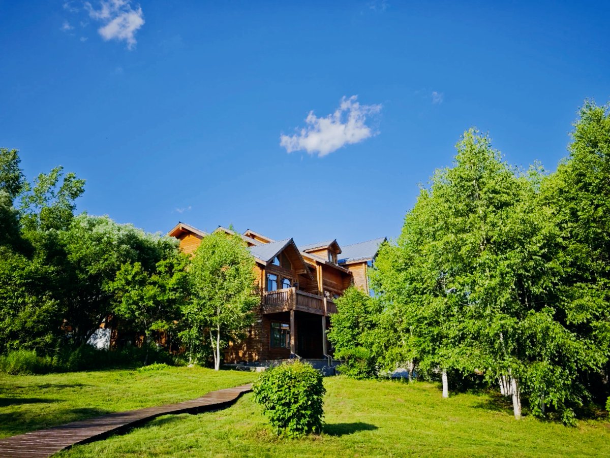 Sabrina Raphael tweet media