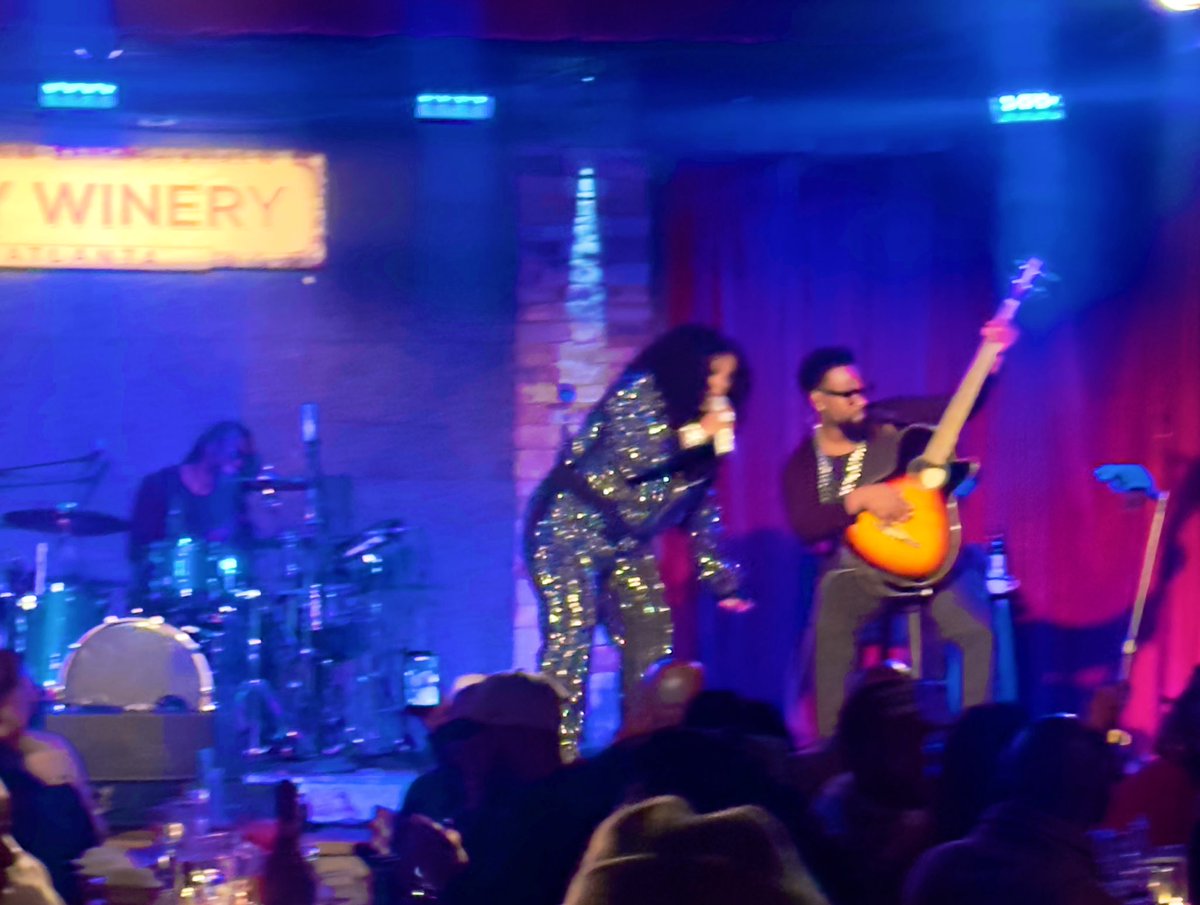 Syleena Johnson Official tweet media