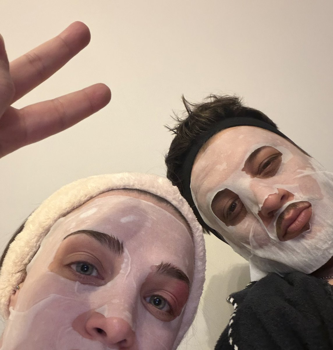 3 harfli pio tweet media