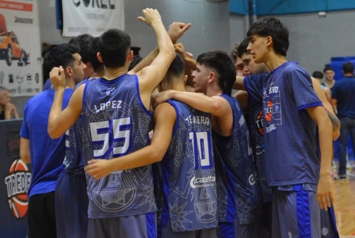 tredebasquetok's tweet photo. 🔥 ¡Postales de otra noche victoriosa de Federal en casa!

✅️ Puntaje ideal (3-0) y punteros del grupo.

💪 ¡Seguimos!

¡VAMOS TREDE! 💙🤍🏀
#SomosPasión #SomosFamilia #TredeBasquet #ORGULLODEPERTENECER #LaLigaFederal https://t.co/JAH9ECJPUC