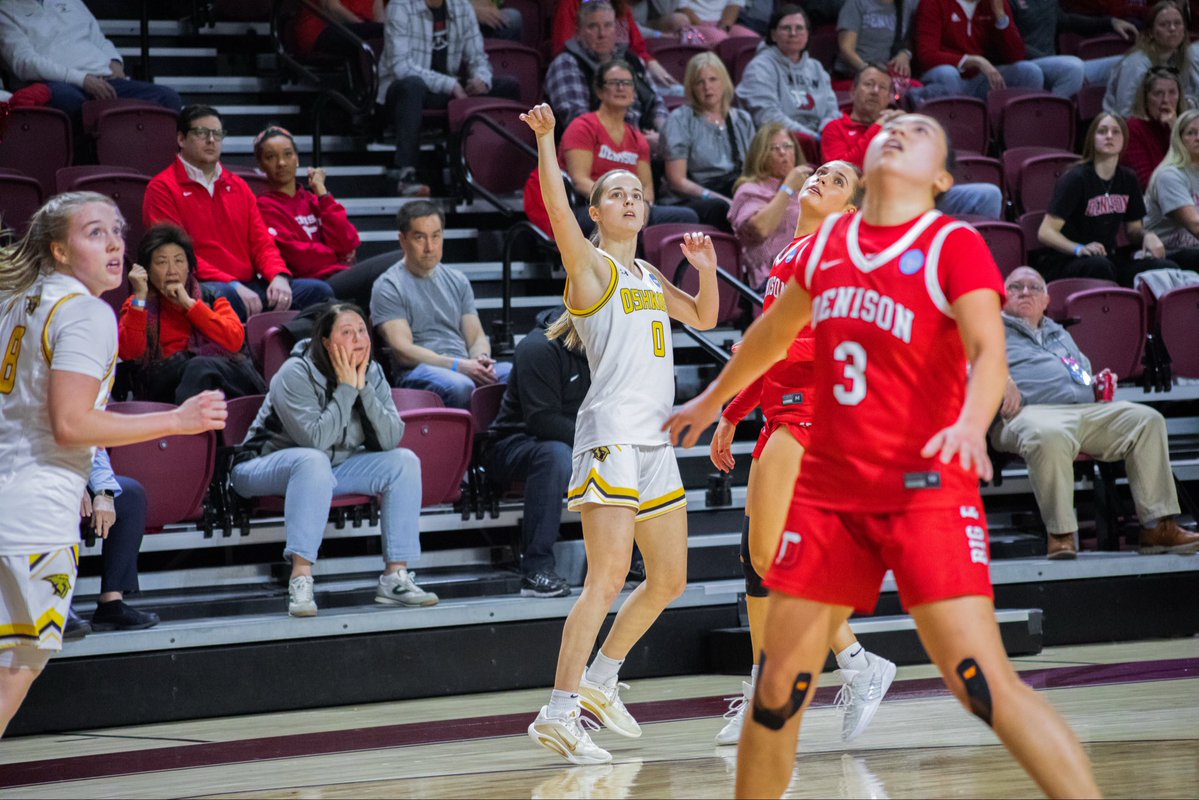 NCAA Division III tweet media