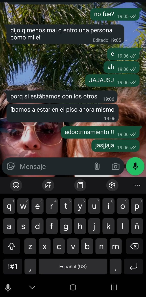4ever_delpo's tweet photo. mi hna ODIADA con una profesora pq defiende a milei, estoy haciendo las cosas bien 😪🤧🥹 https://t.co/jtvP12HpTE