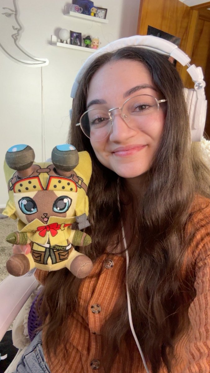 Mooni 🌙 tweet media