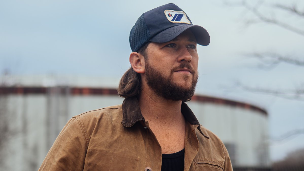 Country 104 tweet media