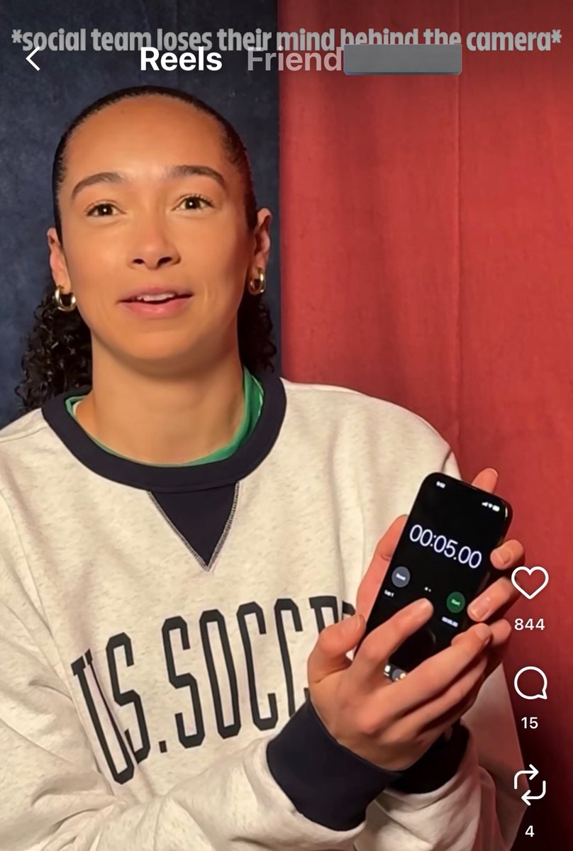 lexiescarina's tweet photo. WE’RE WINNING THE WORLD CUP https://t.co/K55bVmEw24