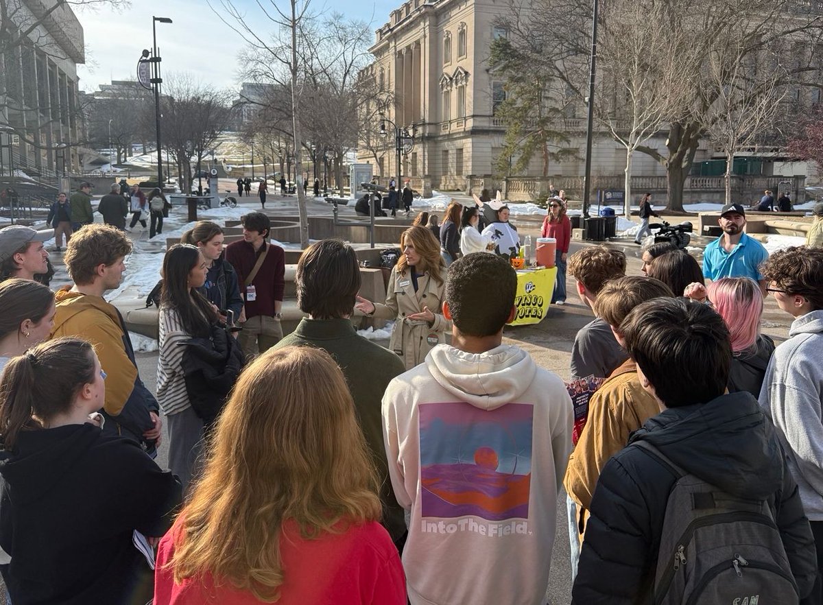 Chris Taylor tweet media