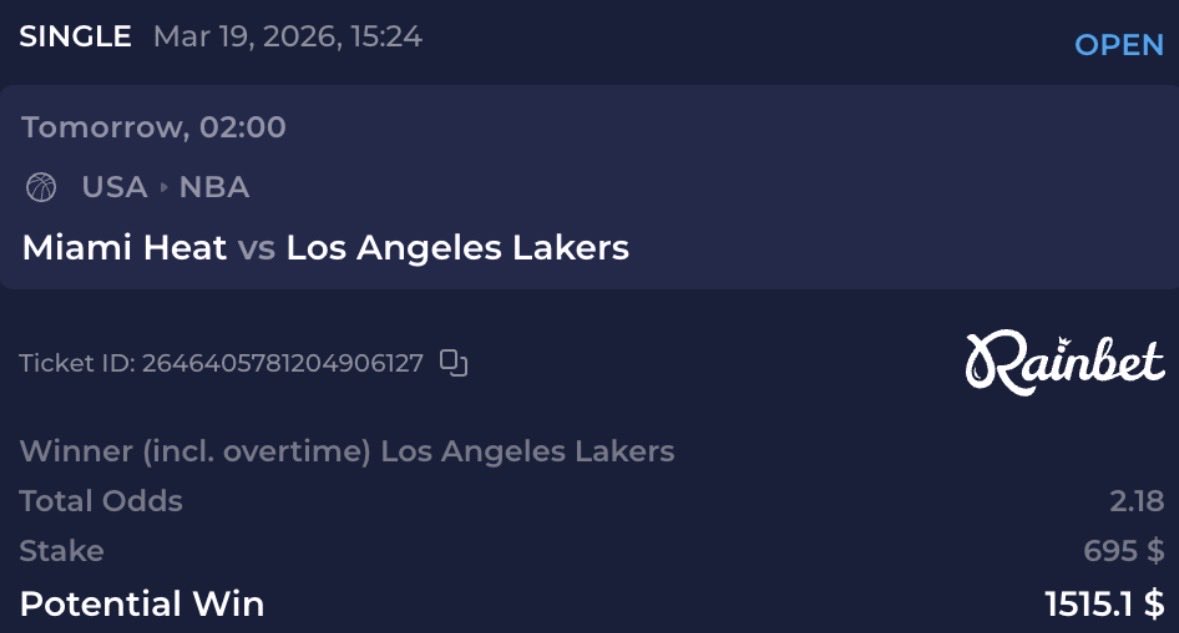 ᴅ ʀ ᴇ ᴡ tweet media