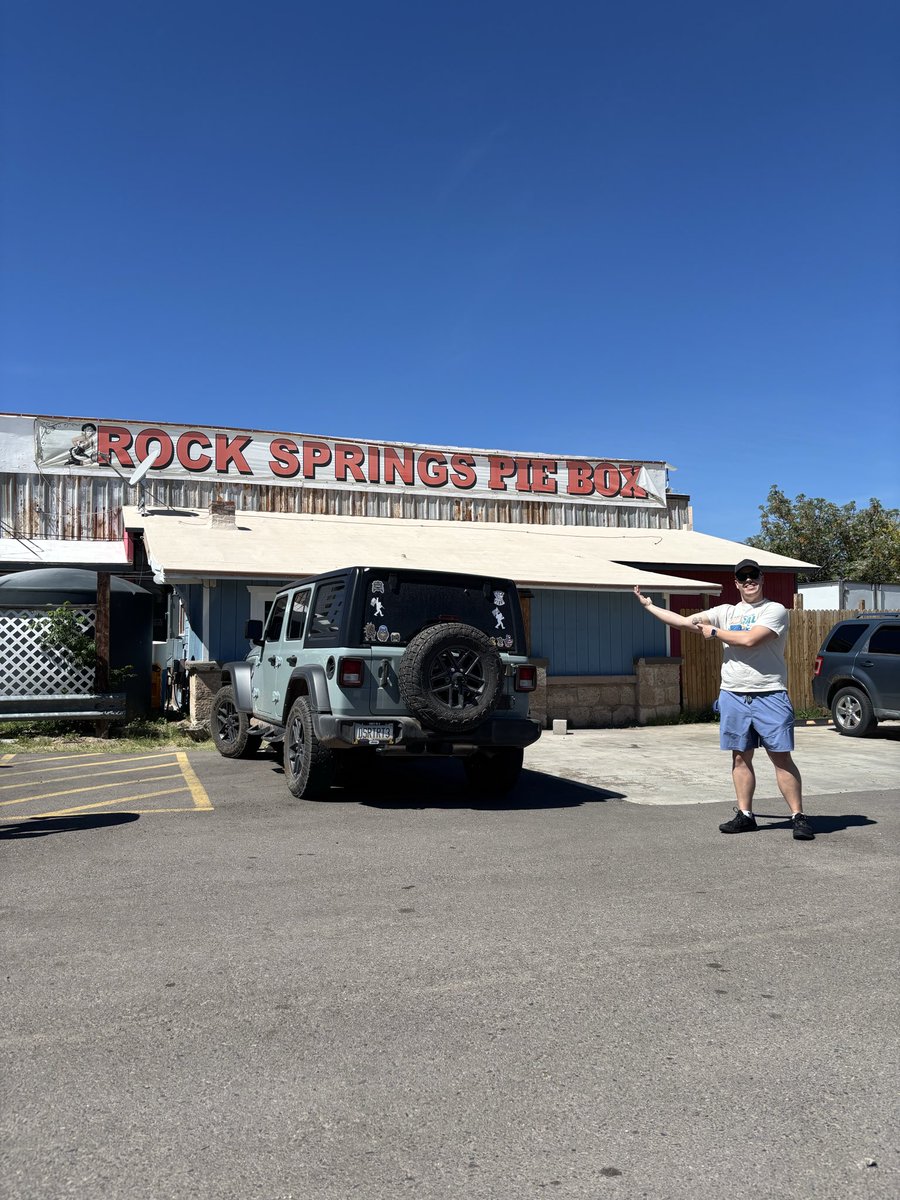 Beau Pocklington tweet media