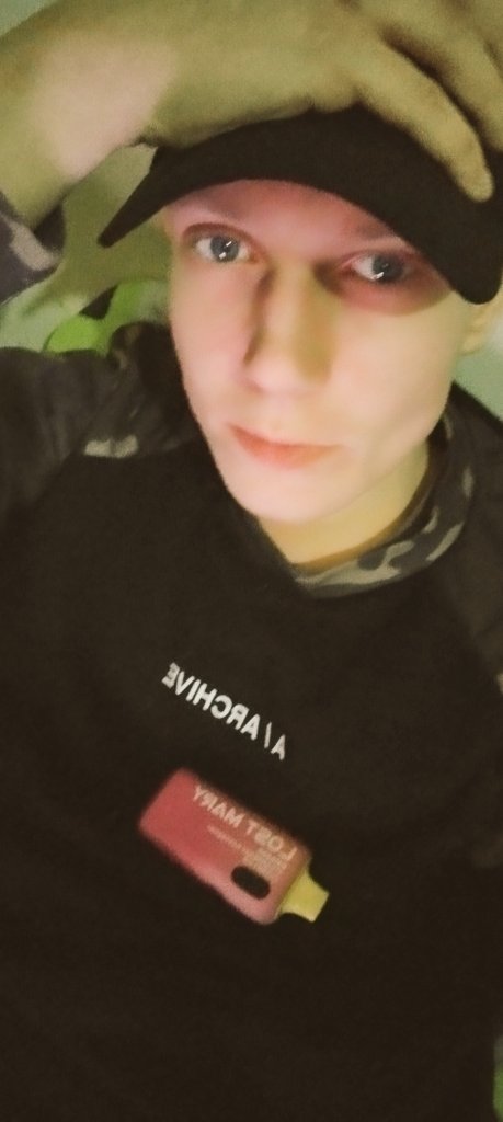 Ryan Burns tweet media