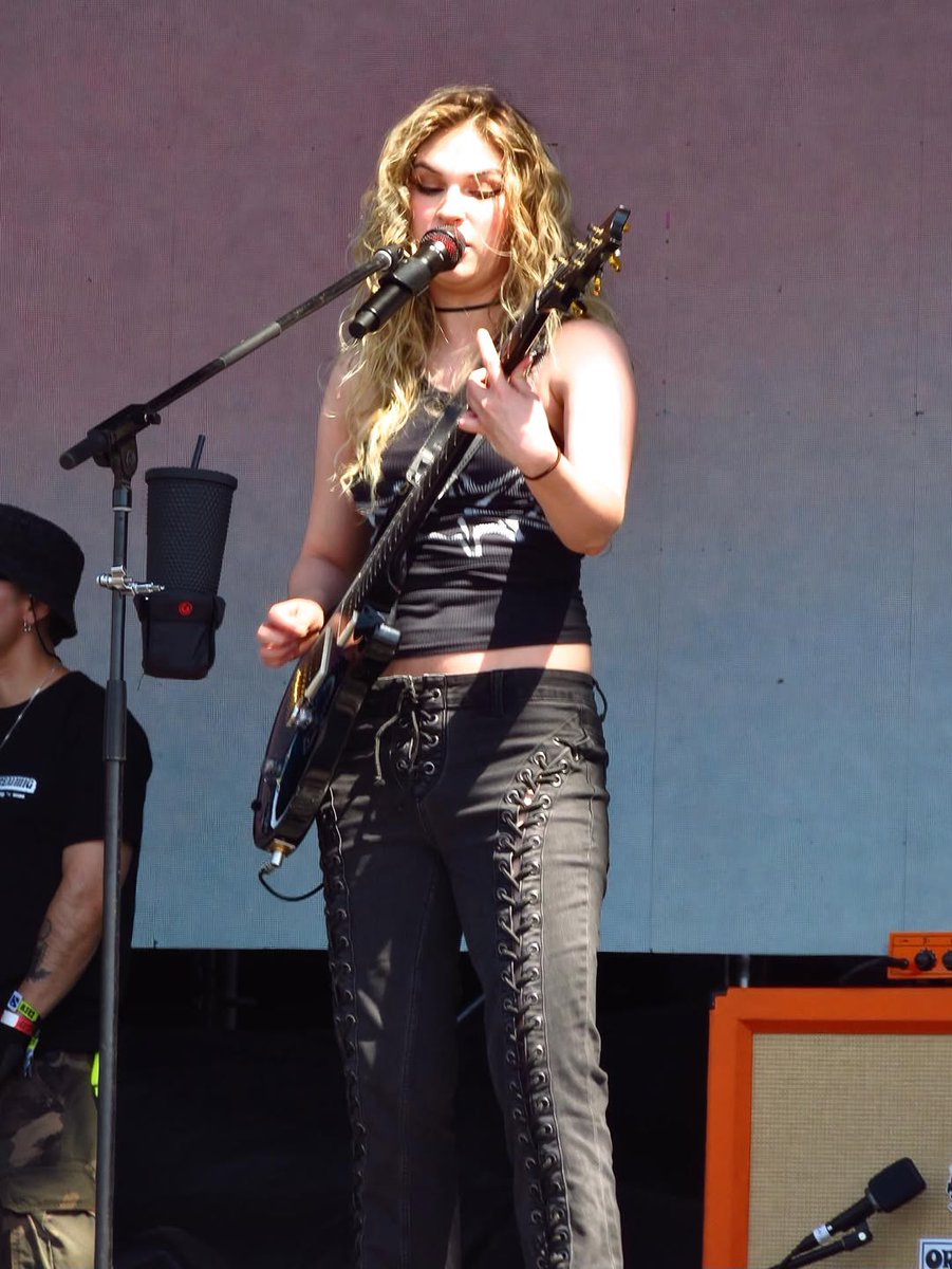 The Warning Daily tweet media