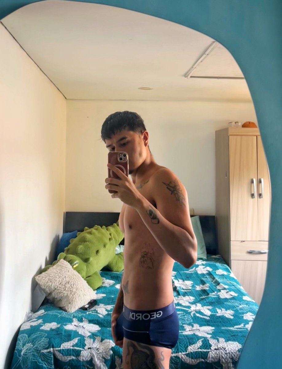 ℤ𝔸𝕄𝕌 tweet media