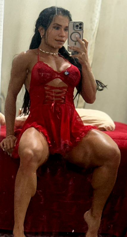 LuvMuscleGirl tweet media