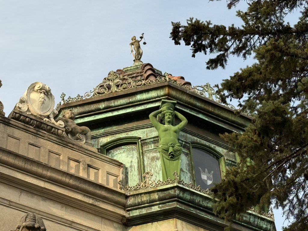 Midwest Antiquarian tweet media