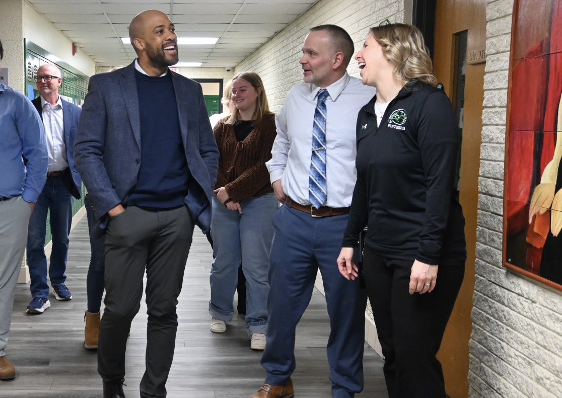 Mandela Barnes tweet media